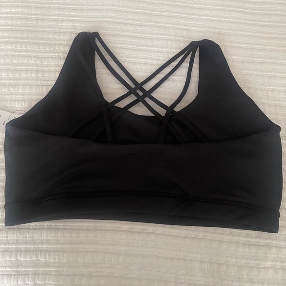 NWT Cotton On Strappy Sports Crop - Picture 2 of 2